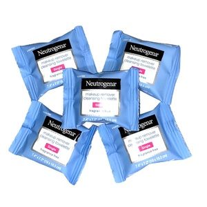 NEUTROGENA 5-Single Makeup Wipes Bundle